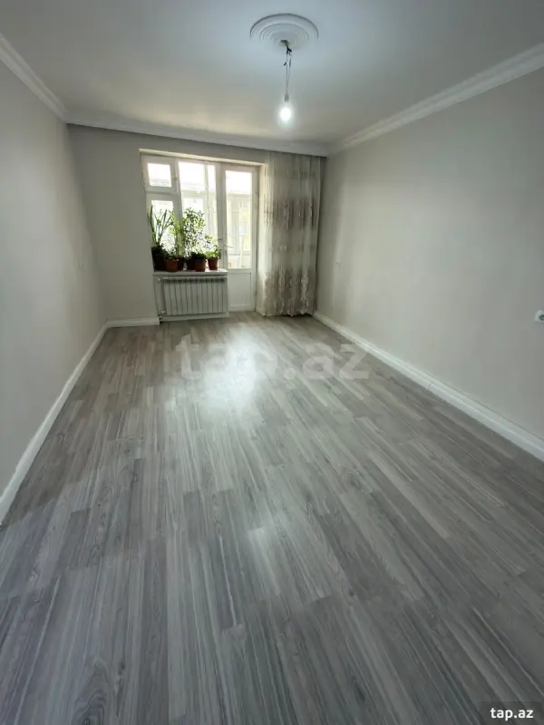Satılır 3 otaqlı mənzil 68 m²