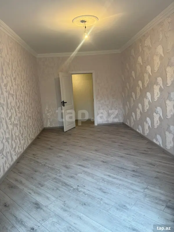 Satılır 1 otaqlı mənzil 45 m²