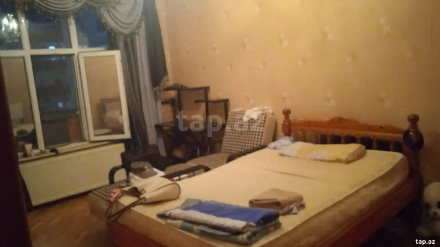 Kirayə verilir 2 otaqlı yeni tikili 109 m²
