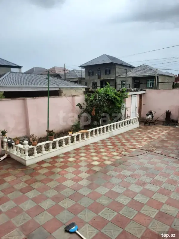 Satılır 3 otaqlı həyət evi 120 m²