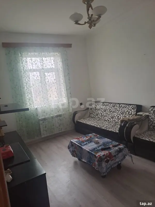 Kirayə verilir 3 otaqlı həyət evi 76 m²