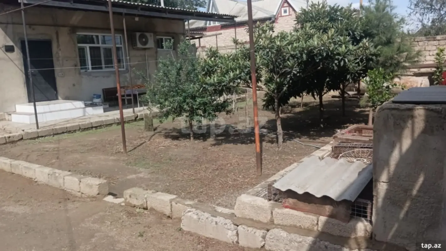 Satılır 2 otaqlı həyət evi 60 m²