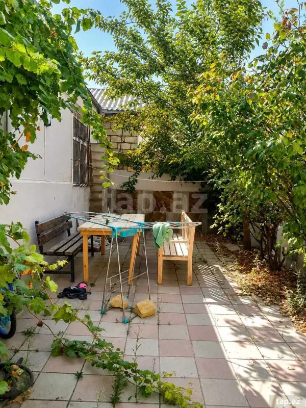 Satılır 4 otaqlı həyət evi 100 m²
