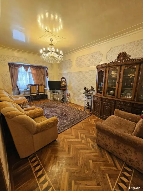 Satılır 3 otaqlı mənzil 90 m²