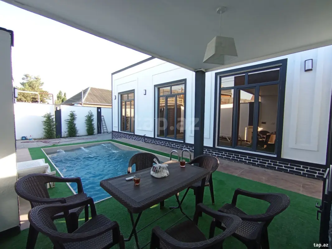 Satılır 4 otaqlı həyət evi 120 m²