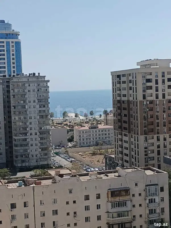 Satılır 2 otaqlı yeni tikili 76 m²