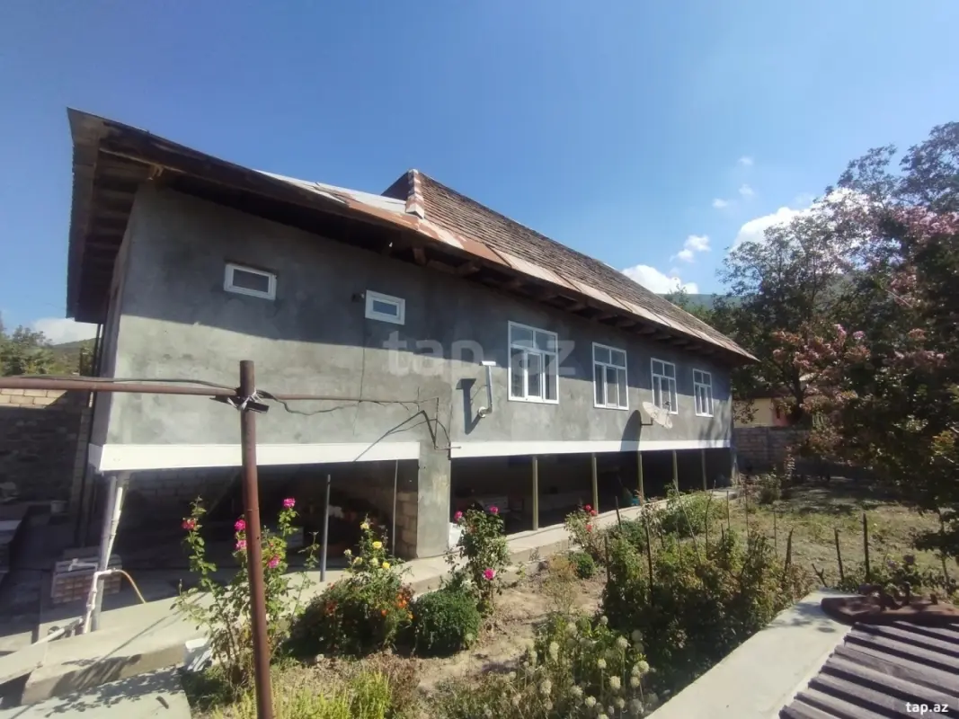 Satılır 3 otaqlı həyət evi 120 m²