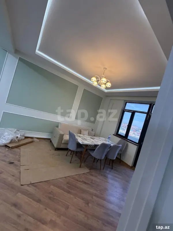 Kirayə verilir 2 otaqlı yeni tikili 80 m²