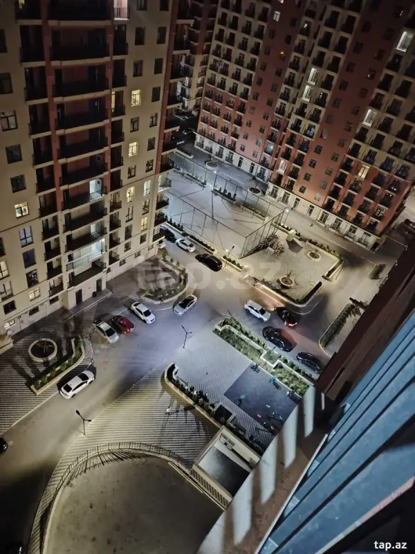 Kirayə verilir 2 otaqlı yeni tikili 60 m²