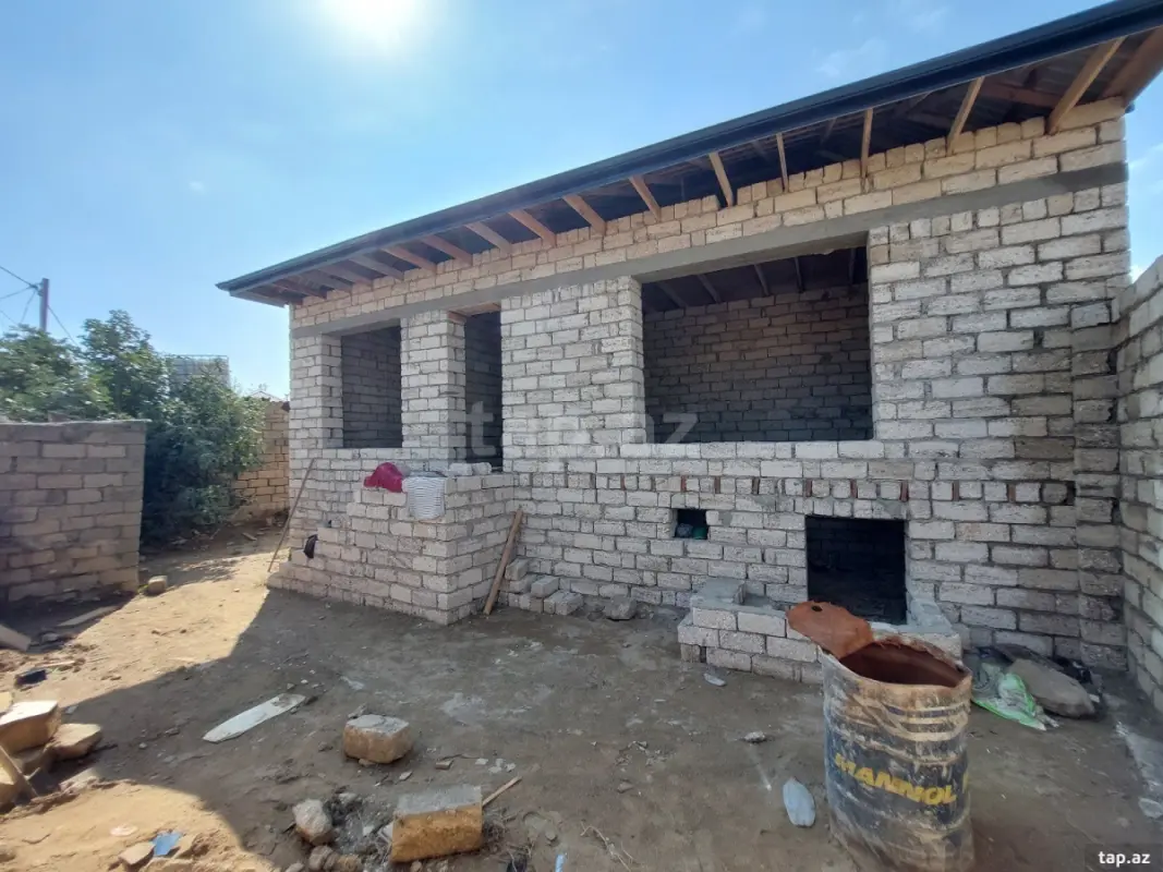 Satılır 3 otaqlı həyət evi 170 m²