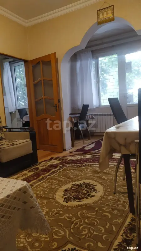 Kirayə verilir 2 otaqlı mənzil 50 m²
