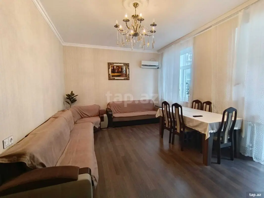 Satılır 4 otaqlı yeni tikili 115 m²