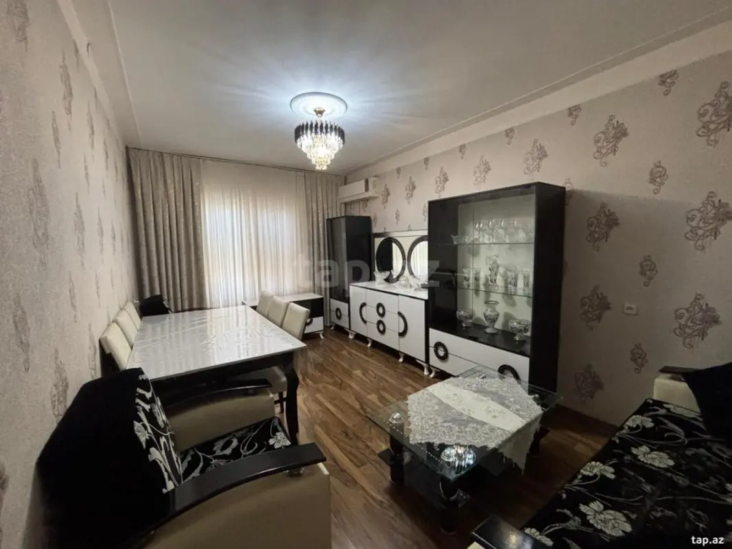 Satılır 4 otaqlı mənzil 100 m²