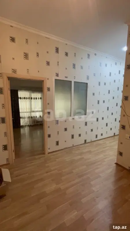 Kirayə verilir 2 otaqlı yeni tikili 92 m²