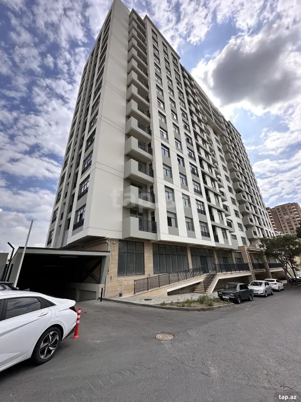 Satılır 4 otaqlı yeni tikili 181 m²
