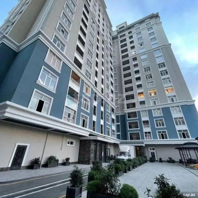 Kirayə verilir 2 otaqlı yeni tikili 76 m²