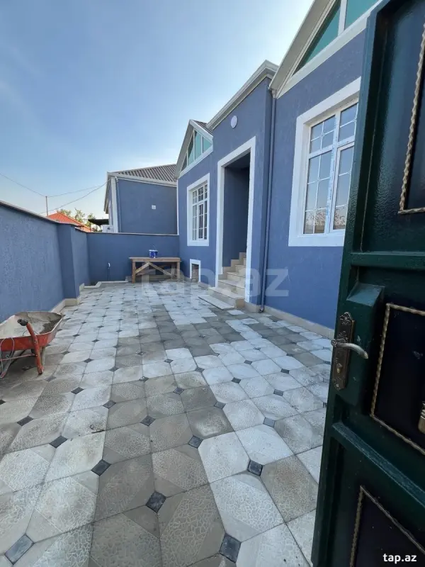 Satılır 3 otaqlı həyət evi 100 m²