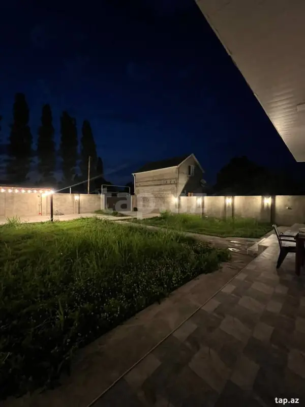 Satılır 5 otaqlı həyət evi 150 m²