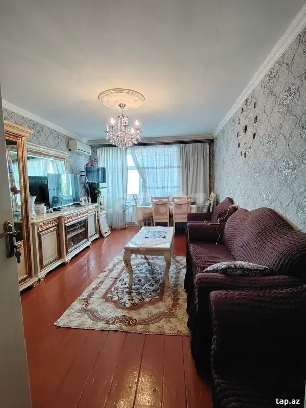 Satılır 3 otaqlı yeni tikili 67 m²