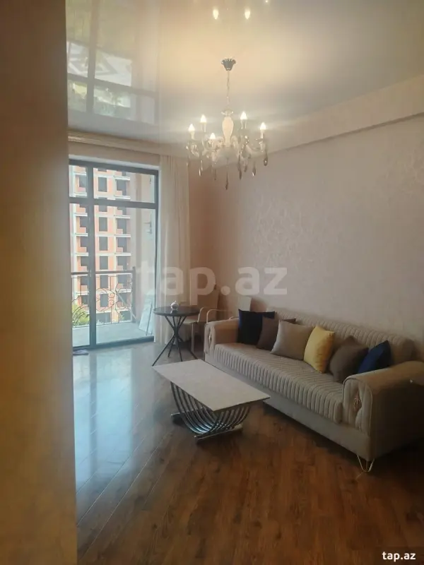 Satılır 2 otaqlı yeni tikili 73 m²