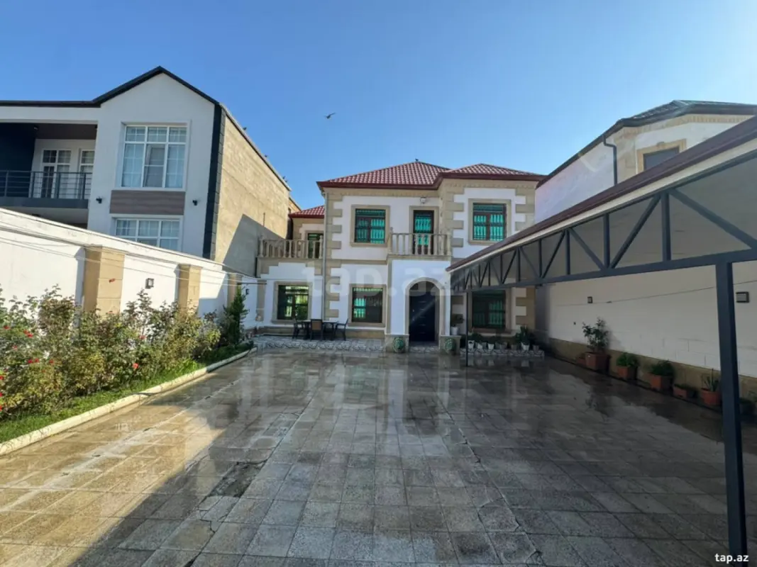 Satılır 5 otaqlı həyət evi 150 m²