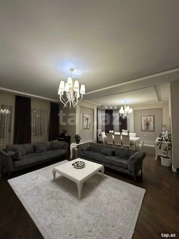 Satılır 4 otaqlı yeni tikili 200 m²