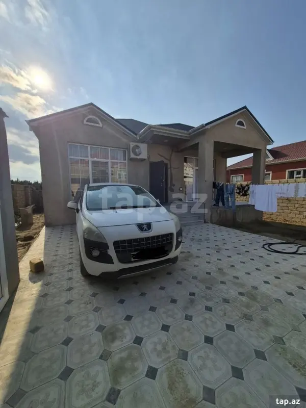 Satılır 4 otaqlı həyət evi 110 m²
