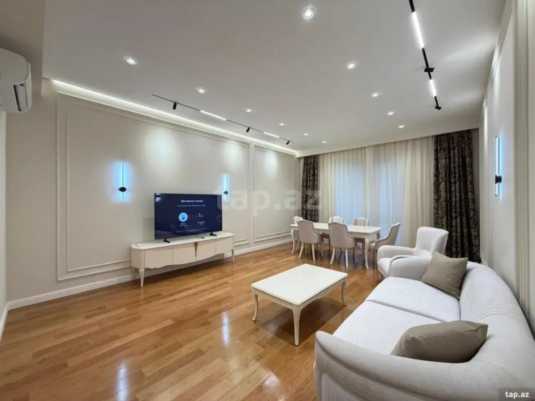 Kirayə verilir 3 otaqlı yeni tikili 150 m²