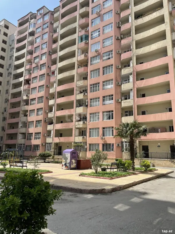 Kirayə verilir 2 otaqlı yeni tikili 80 m²