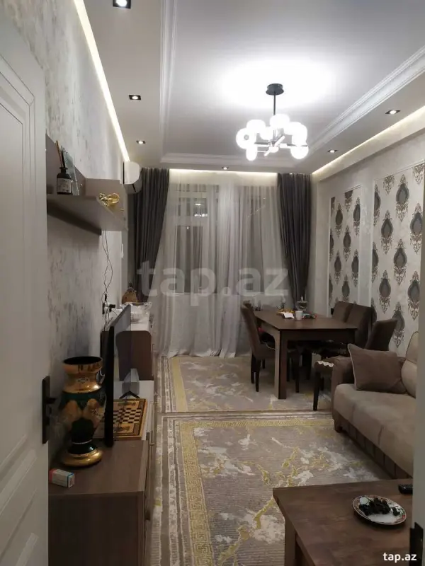 Satılır 3 otaqlı yeni tikili 70 m²