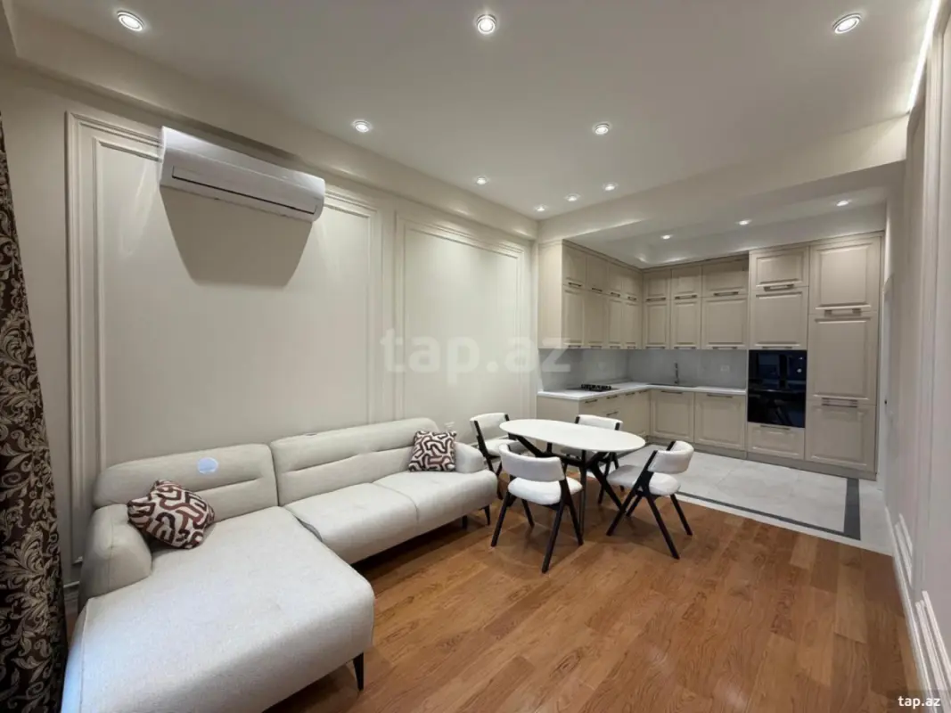 Kirayə verilir 3 otaqlı yeni tikili 100 m²