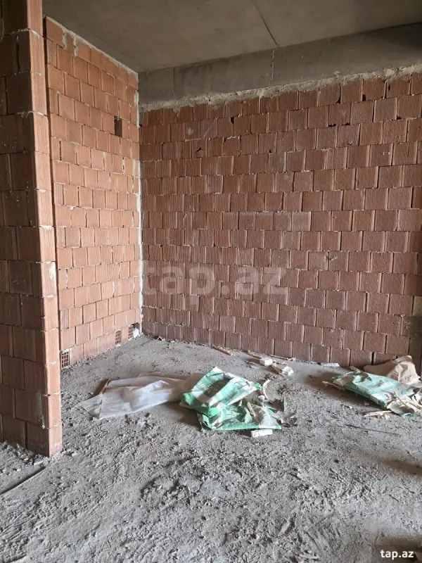 Satılır 2 otaqlı yeni tikili 72.8 m²