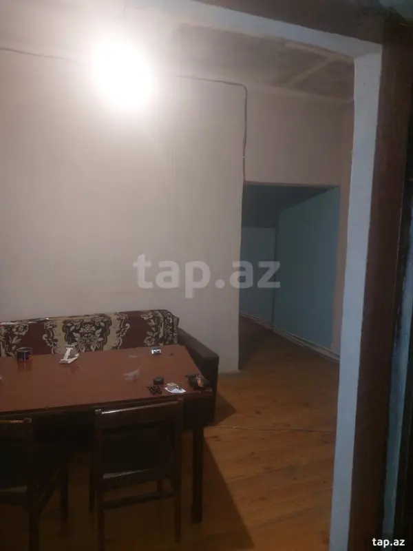 Kirayə verilir 2 otaqlı həyət evi 200 m²