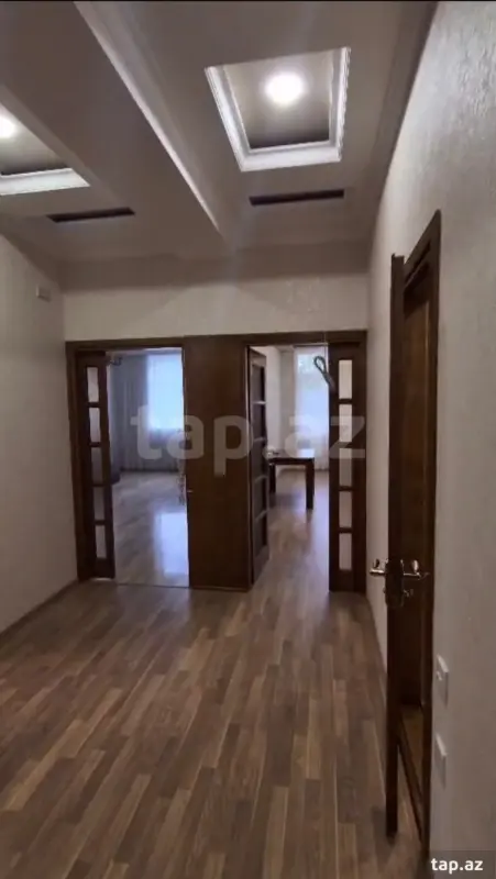 Kirayə verilir 2 otaqlı yeni tikili 110 m²