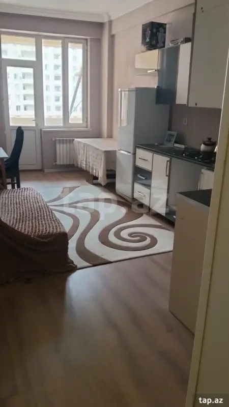 Kirayə verilir 2 otaqlı yeni tikili 69 m²