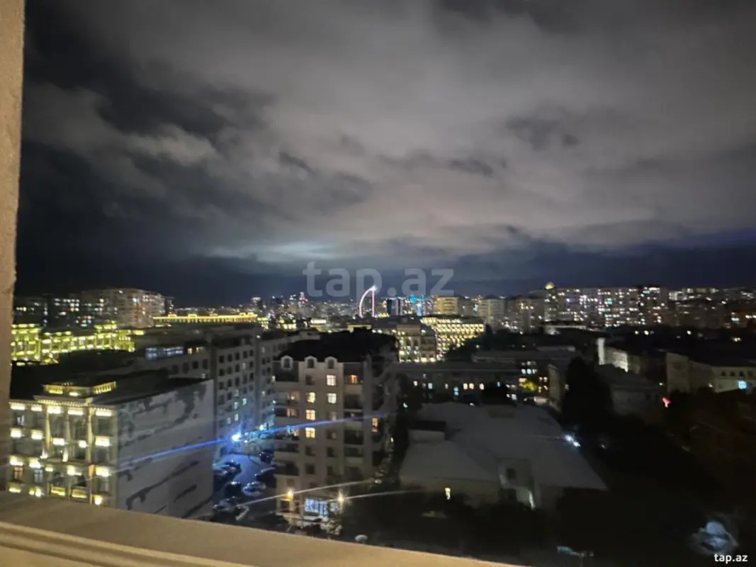 Kirayə verilir 3 otaqlı yeni tikili 115 m²