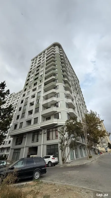 Satılır 4 otaqlı yeni tikili 178.6 m²