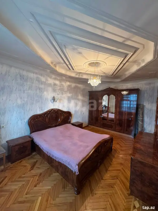 Satılır 3 otaqlı mənzil 90 m²