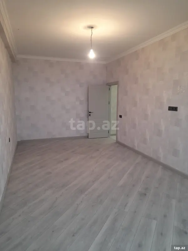 Satılır 3 otaqlı yeni tikili 120 m²