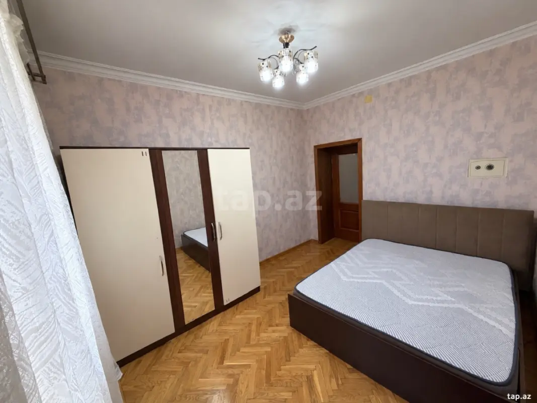 Kirayə verilir 3 otaqlı yeni tikili 110 m²
