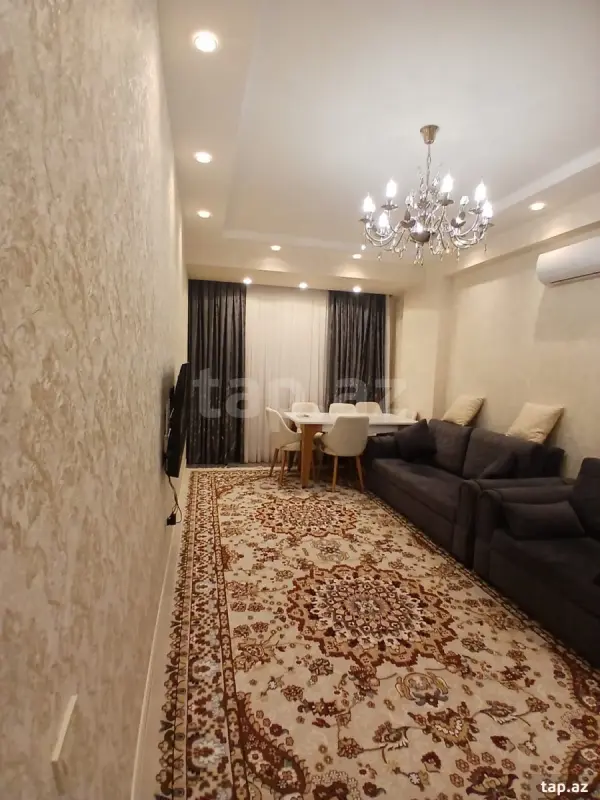 Satılır 2 otaqlı yeni tikili 73 m²