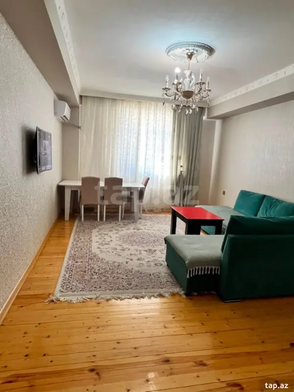 Satılır 3 otaqlı yeni tikili 80 m²
