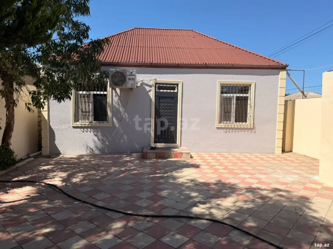Satılır 3 otaqlı həyət evi 80 m²