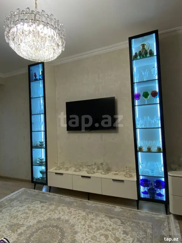 Satılır 2 otaqlı yeni tikili 62 m²