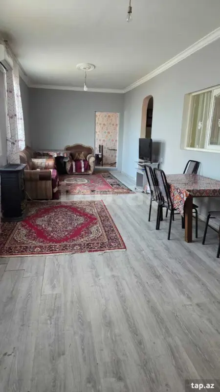 Kirayə verilir 3 otaqlı mənzil 80 m²