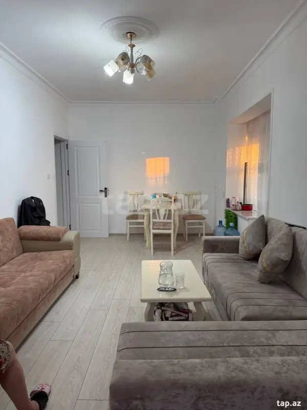 Satılır 2 otaqlı mənzil 45 m²
