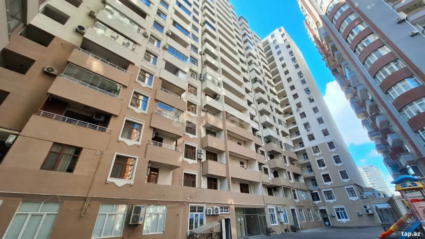 Kirayə verilir 2 otaqlı yeni tikili 100 m²