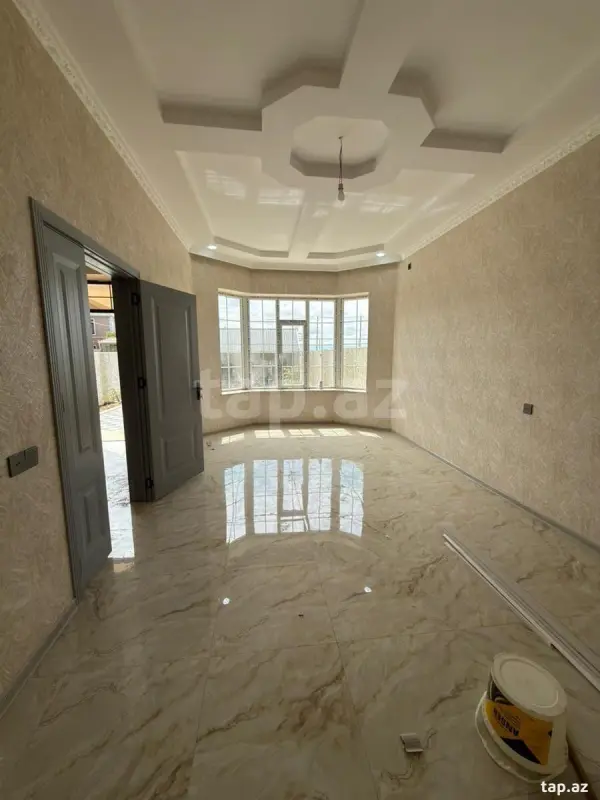 Satılır 5 otaqlı həyət evi 160 m²