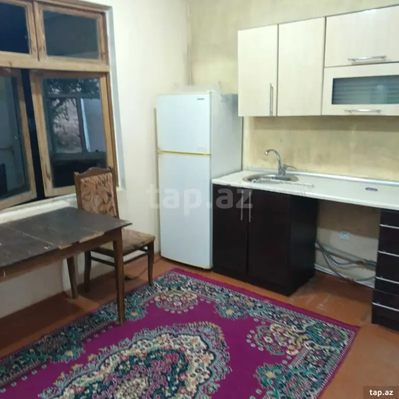 Kirayə verilir 1 otaqlı həyət evi 35 m²