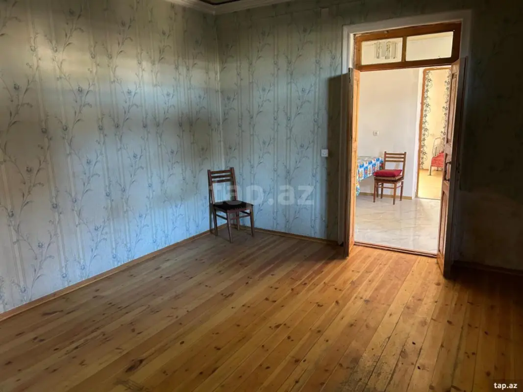Satılır 7 otaqlı həyət evi 175 m²